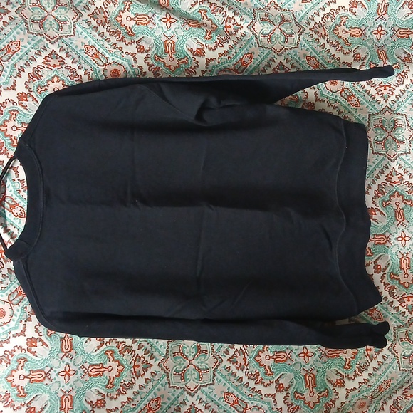 Freeze Weekend Girl Crew Sweater, Size M - Picture 9 of 9